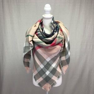 NWOT Blanket Scarf